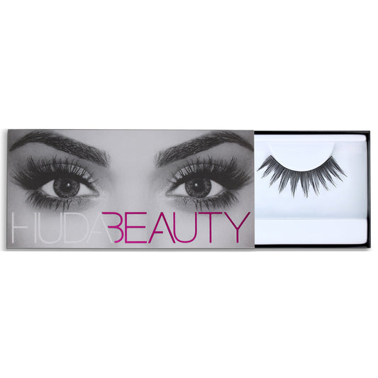 Huda Beauty Classic Lash Candy 05